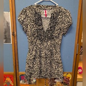 Womens Y2K Leopard Print Tieback Shirt